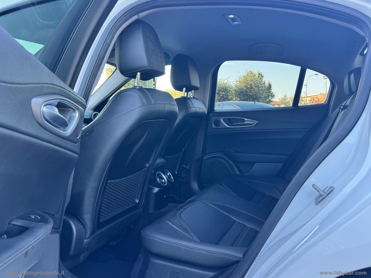 ALFA ROMEO Giulia 2.2 TD 210 CV AT8 AWD Q4 Veloce