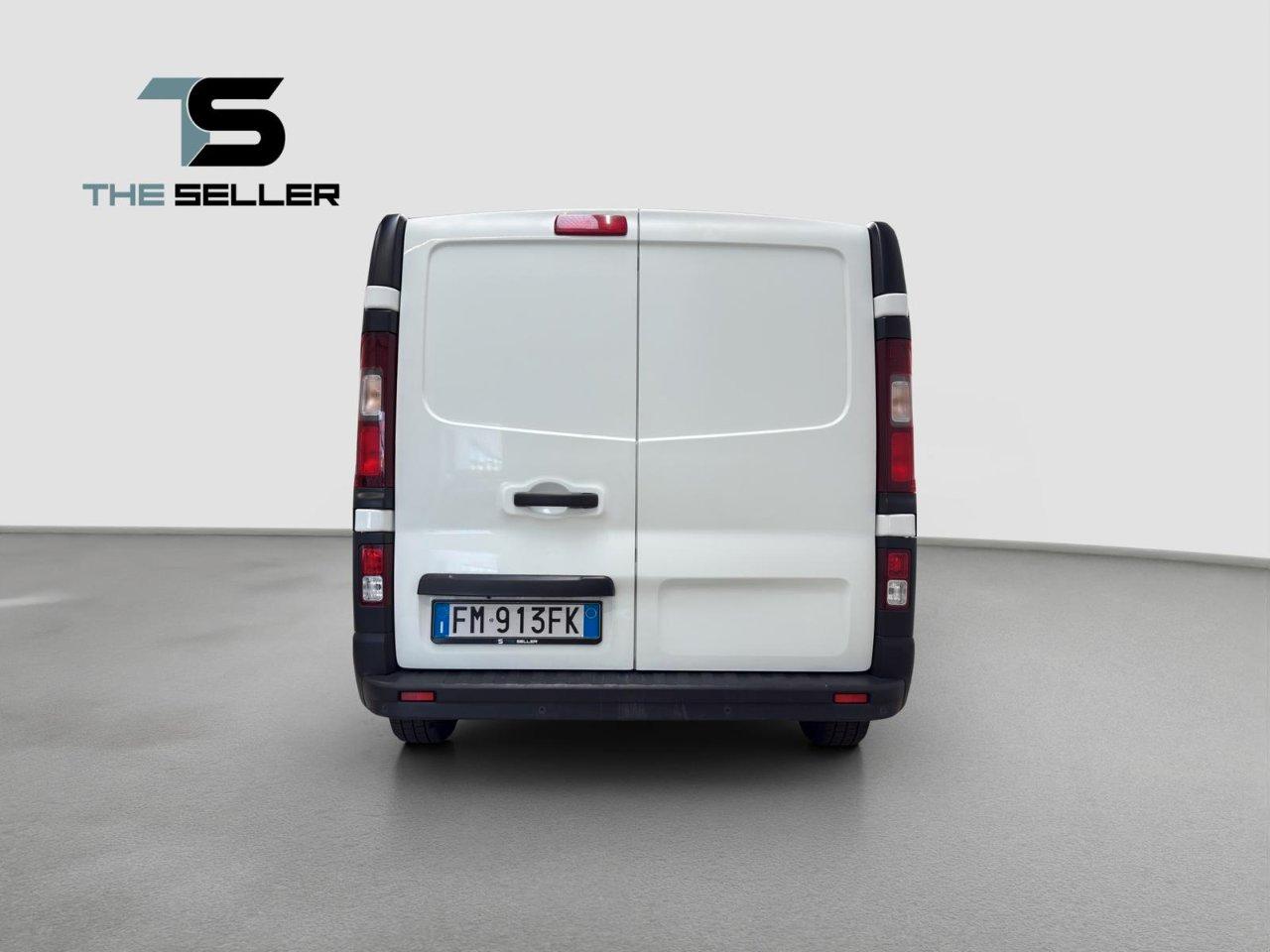 RENAULT Trafic T27 1.6 dci 120cv L1H1 E6