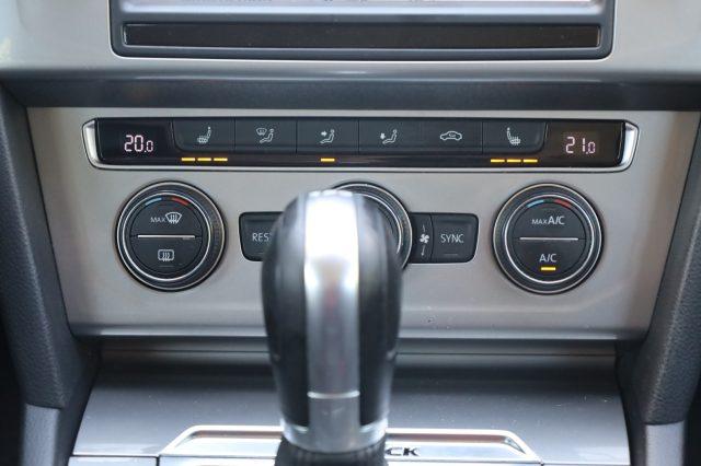 VOLKSWAGEN Passat Alltrack 2.0 BiTDI 240CV 4MOTION DSG Executive LED Pelle E6