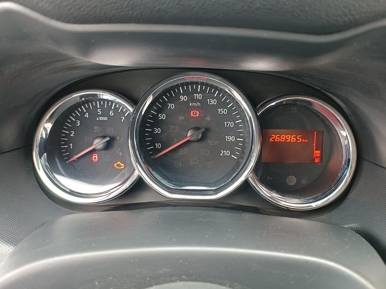 Dacia Duster 1.6 GPL Lauréate