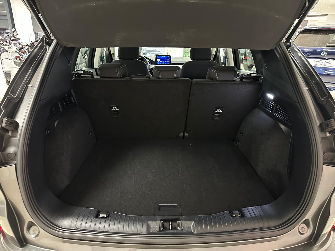 Ford Kuga 1.5 EcoBlue 120 CV aut. 2WD Connect 2021