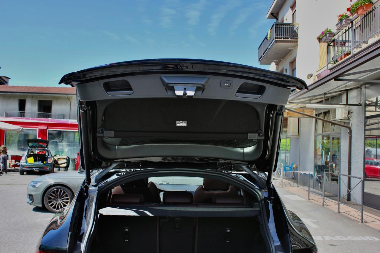 Jaguar E-Pace 2.0 200CV AWD R-Dynamic SE - TETTO IN VETRO FISSO IBRIDO PLUG-IN GARANZIA CASA MADRE