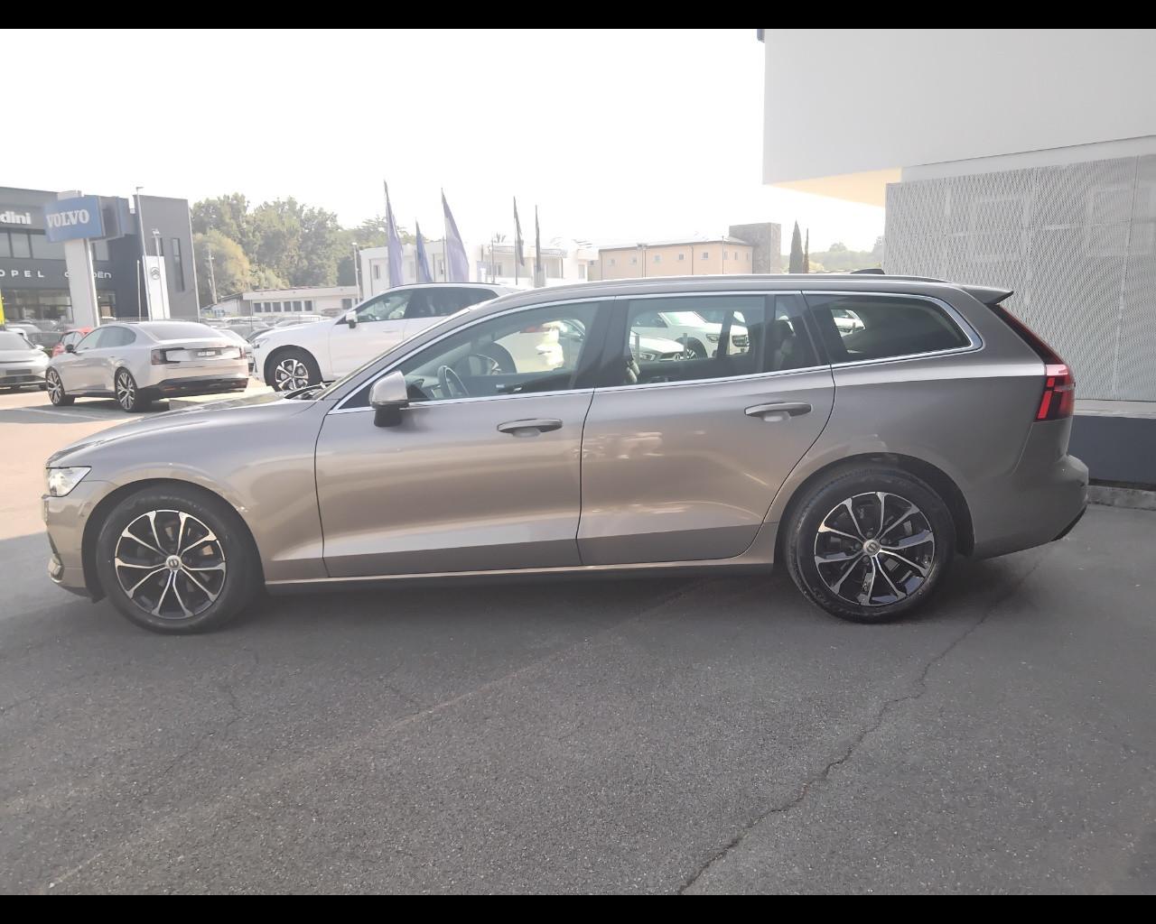 VOLVO V60 II 2019 - V60 2.0 d3 Business Plus geartronic my20