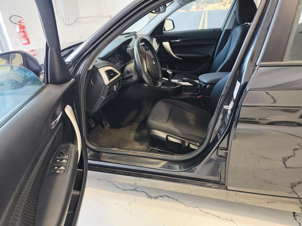 Bmw 114 114d 5p. Unique