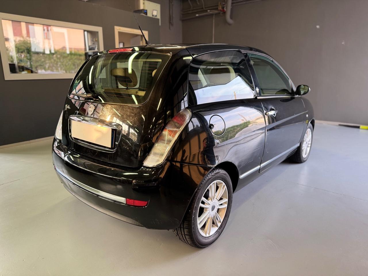 Lancia Ypsilon 1.4 E-Collection Ecochic GPL