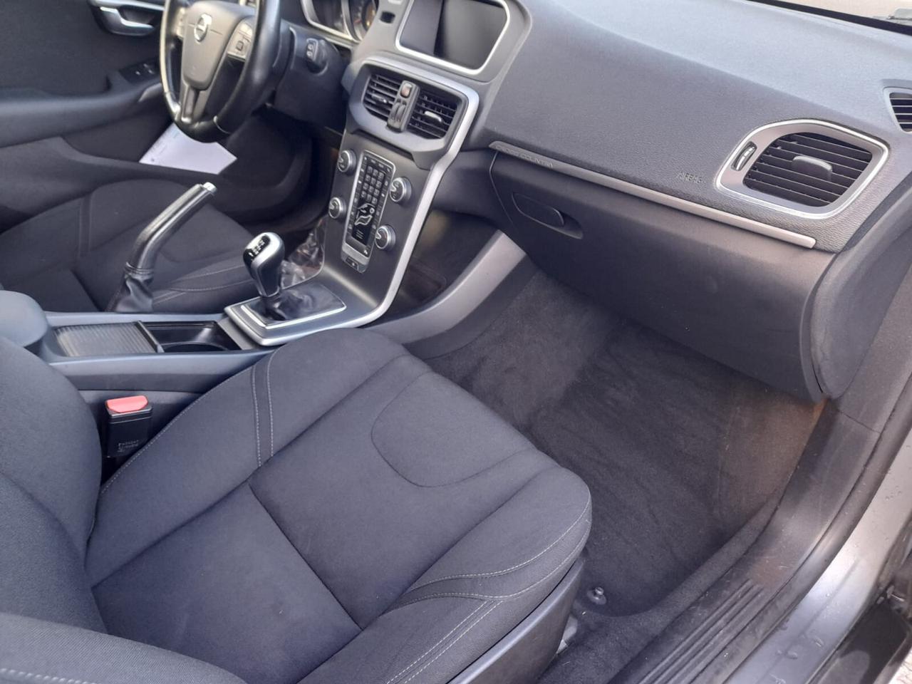 Volvo V40 Cross Country D2 Kinetic