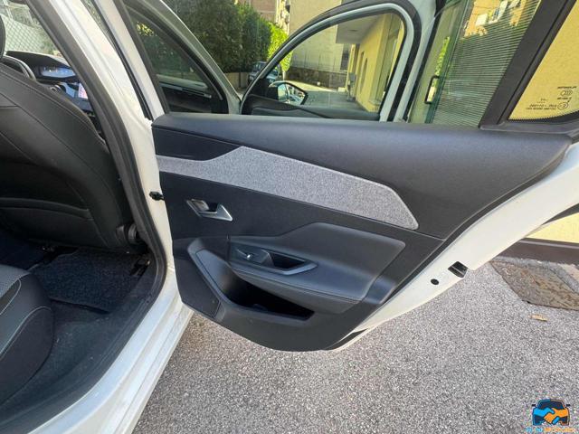 PEUGEOT 308 Plug-in Hybrid 180 e-EAT8 Allure Pack