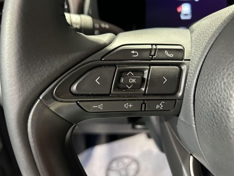 Toyota Yaris Cross Yaris Cross 1.5 Hybrid 5p. E-CVT Lounge KM 0