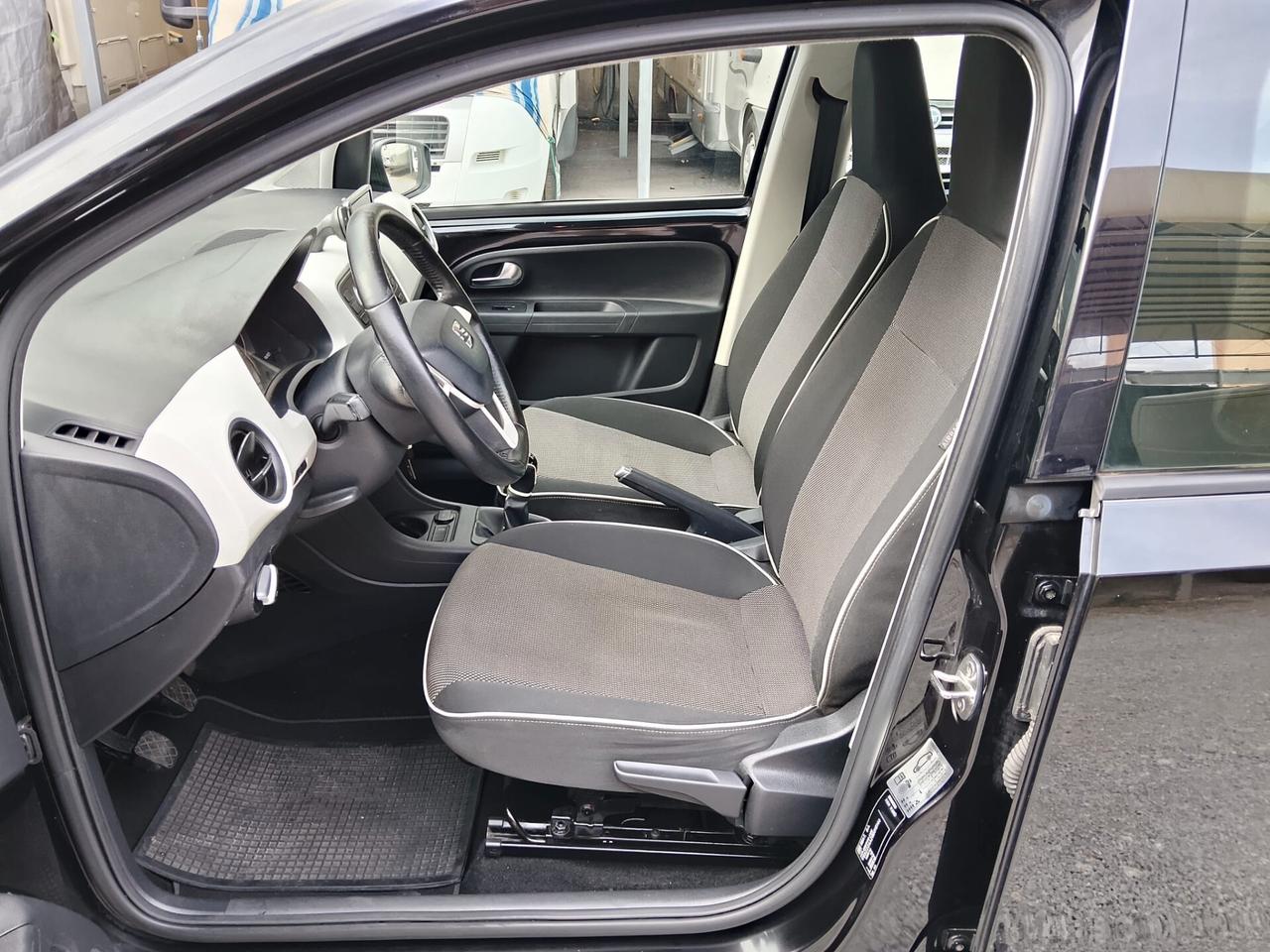 Seat Mii 1.0 5 porte Chic 10/2016 DA VETRINA