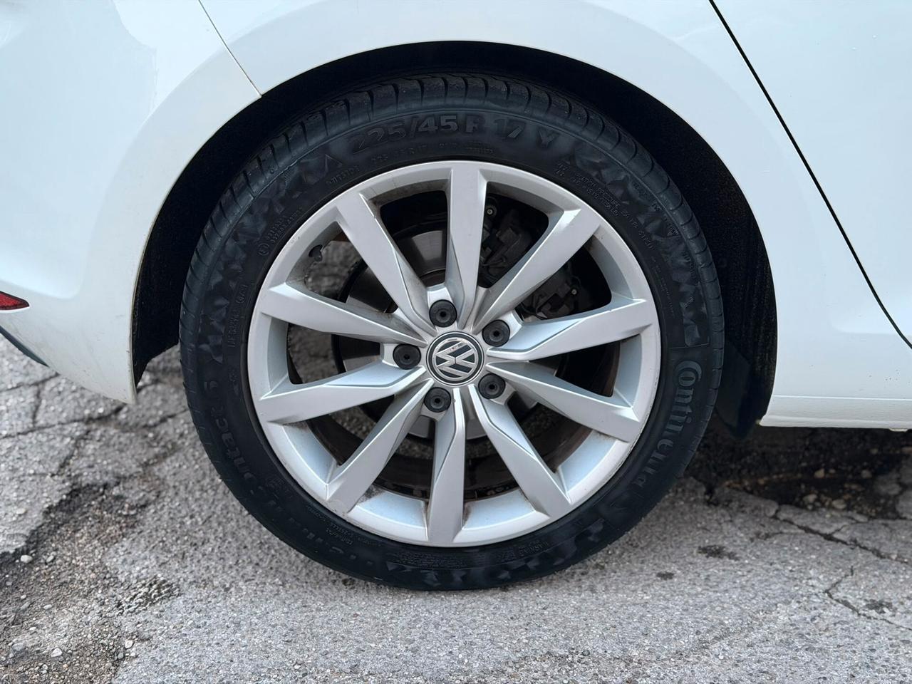 Volkswagen Golf 7 1.6 TDI 110 CV 5p. Highline BlueMotion