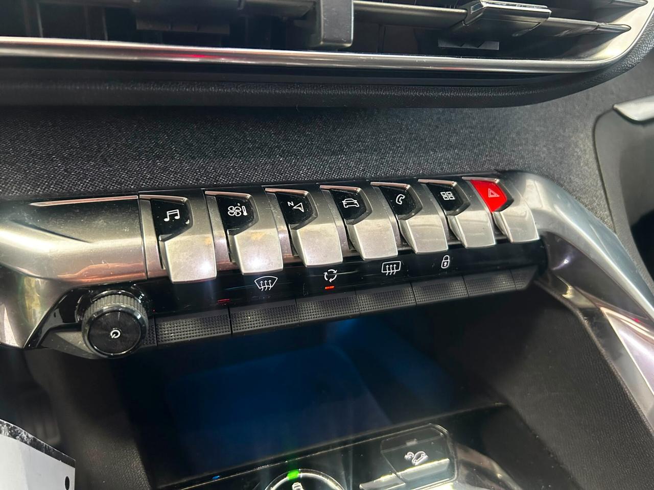 Peugeot 3008 BlueHDi 2018