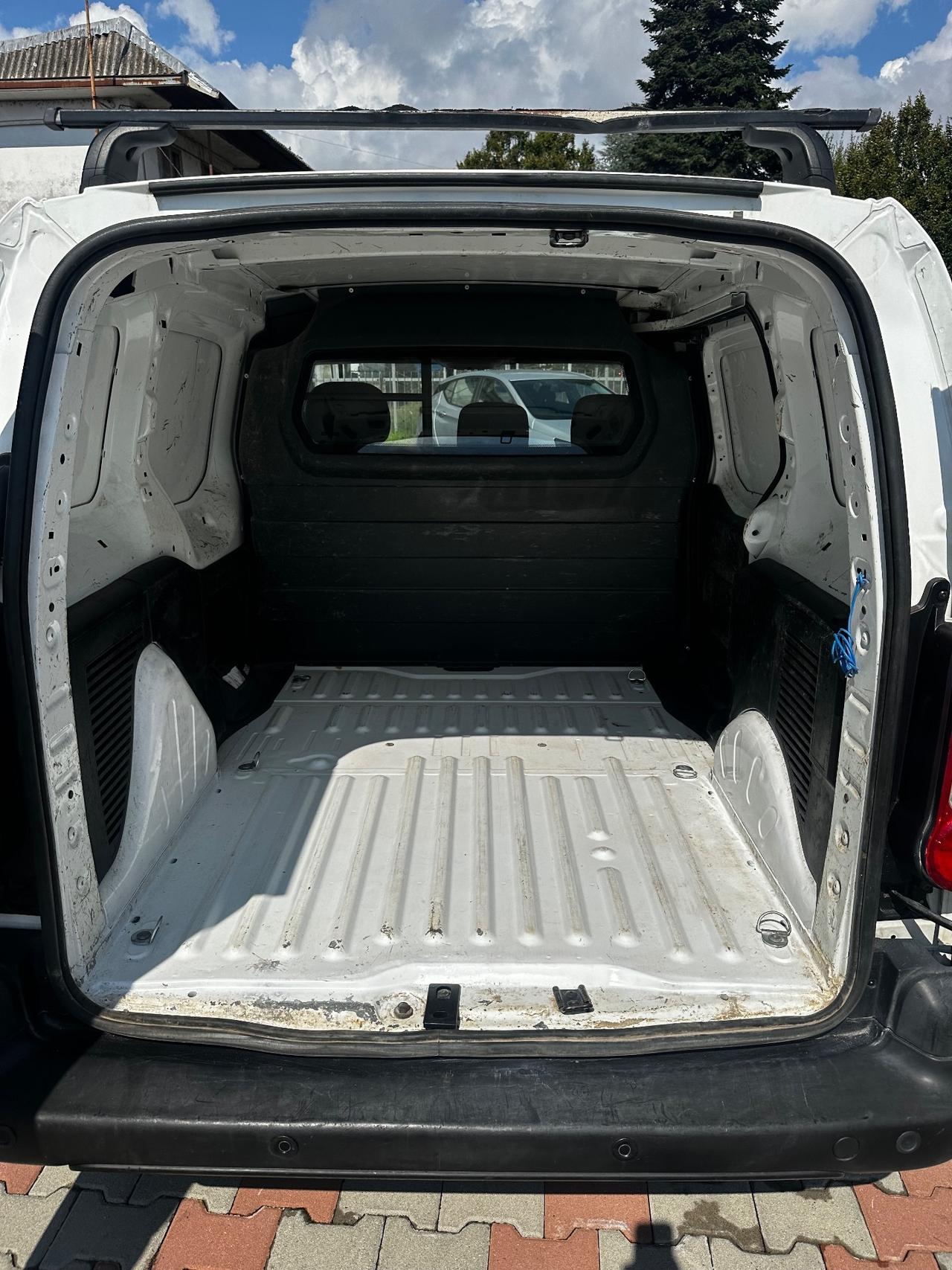 Peugeot Partner Tepee 1.6 HDi 92CV Active