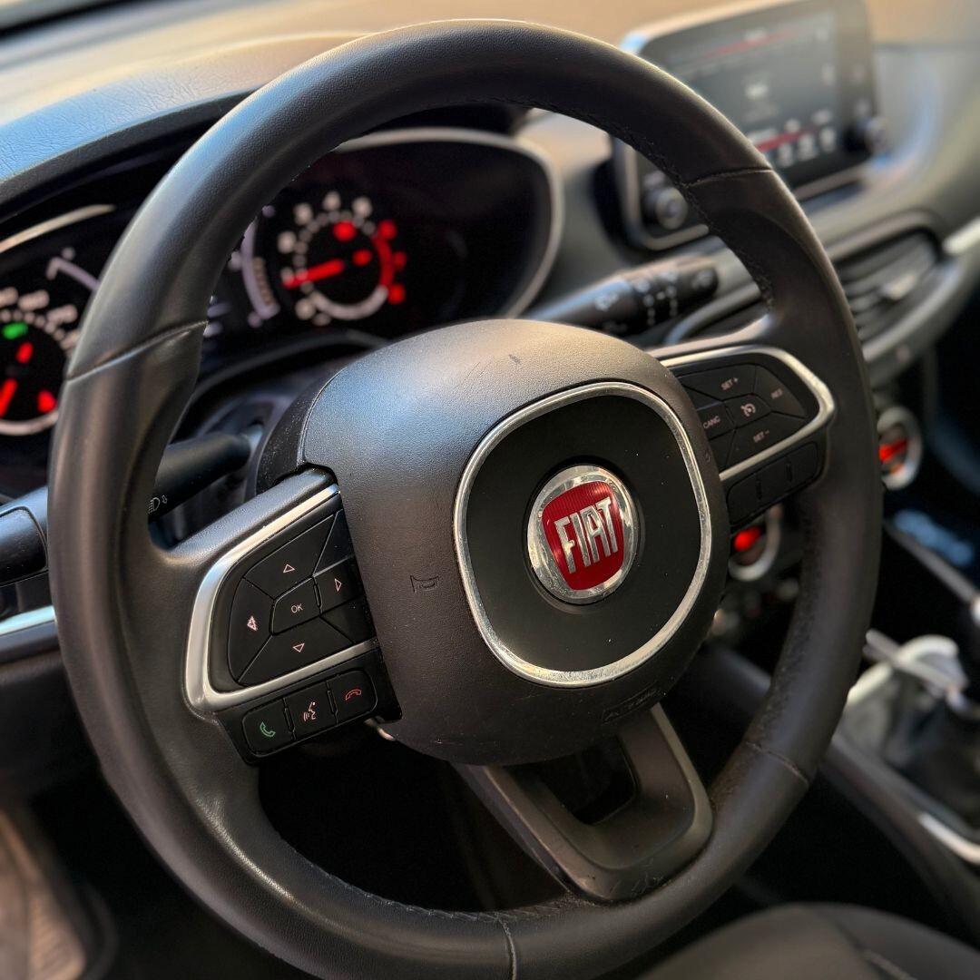 Fiat Tipo 1.4 T-Jet 120CV 5 porte S-Design