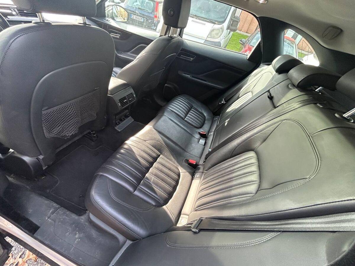 Jaguar F-Pace 3.0d V6 Portfolio awd 300cv auto