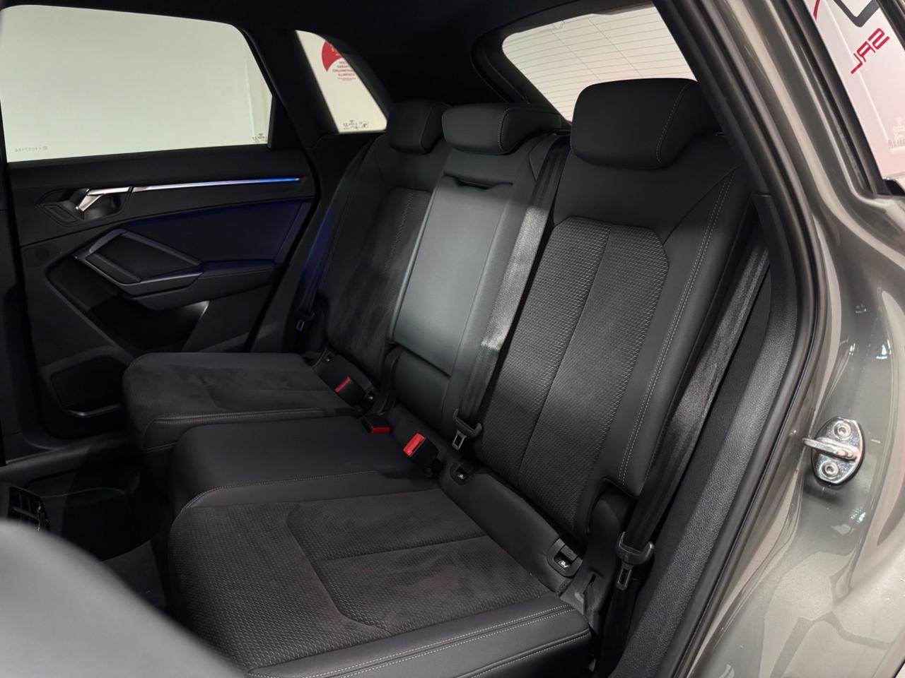 Audi Q3 40 TDI quattro S tronic line edition