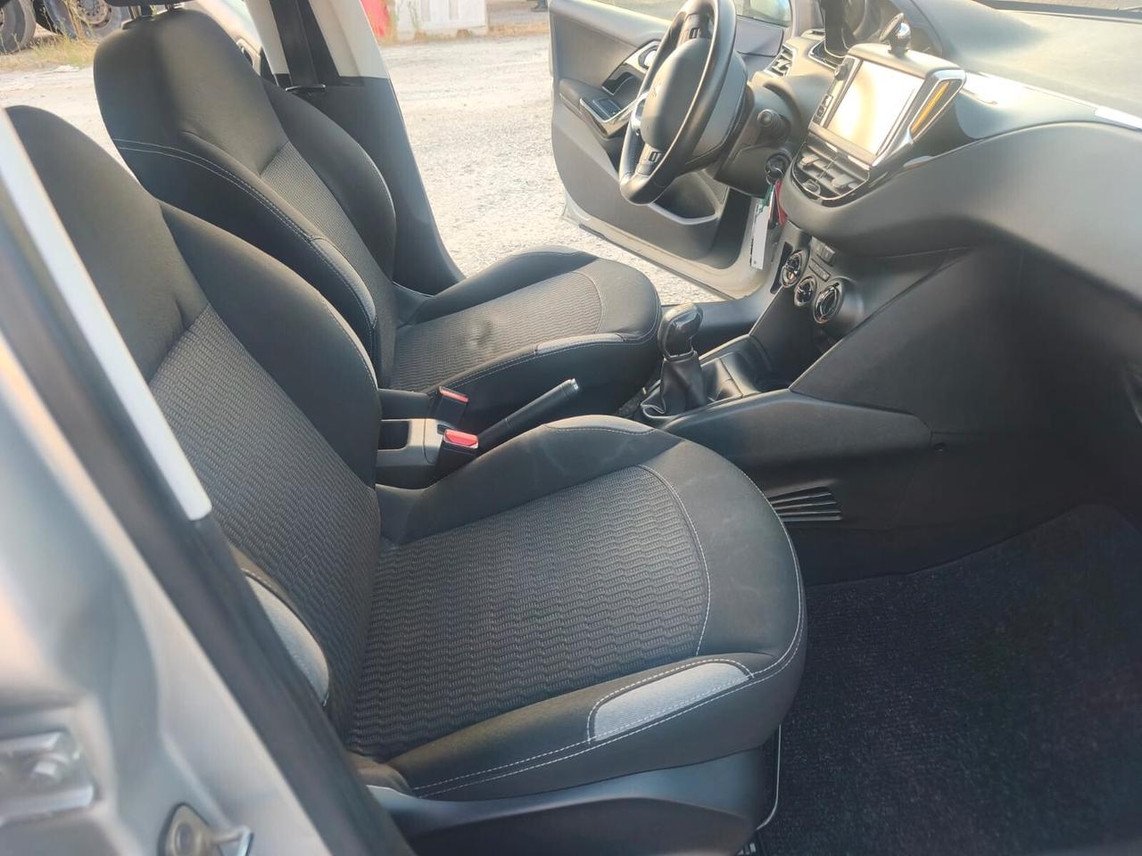 Peugeot 208 2016---1.6 Diesel Neopatentati