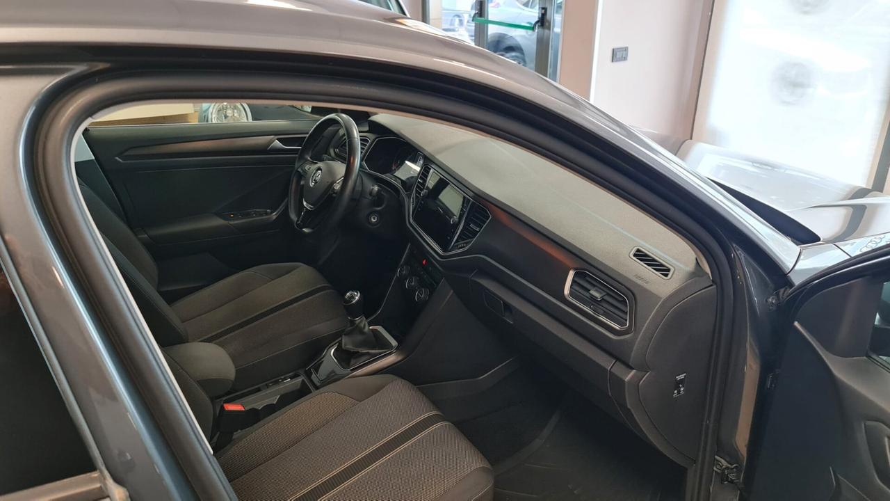 Volkswagen T-Roc 1.6 TDI SCR Business BlueMotion Technology