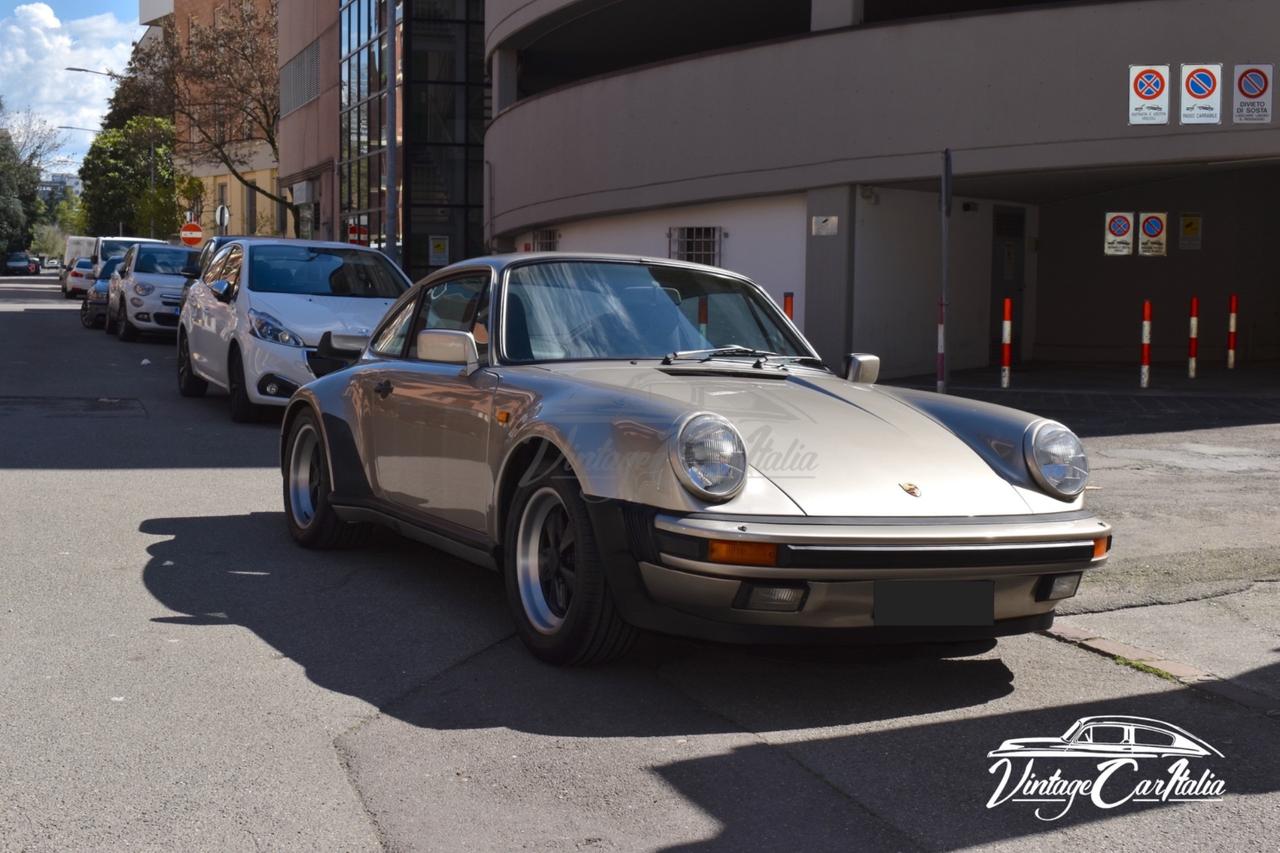Porsche 930 Turbo
