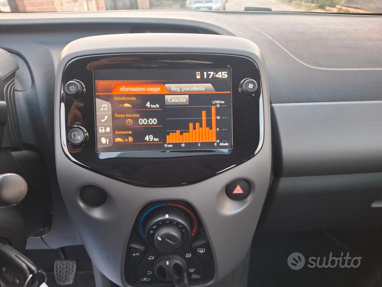 Peugeot 108 VTi 72 S&S 5 porte Allure Neopatentati