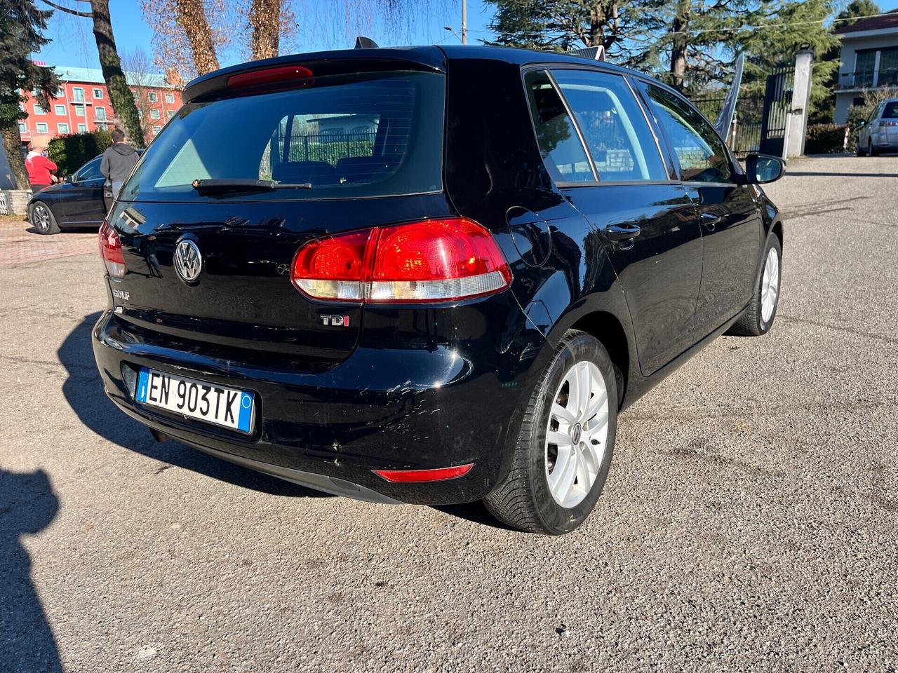 Volkswagen Golf 1.6 TDI DPF 5p. United