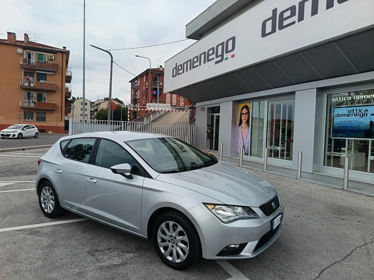 Seat Leon 1.6 TDI 2016 ok neo patente