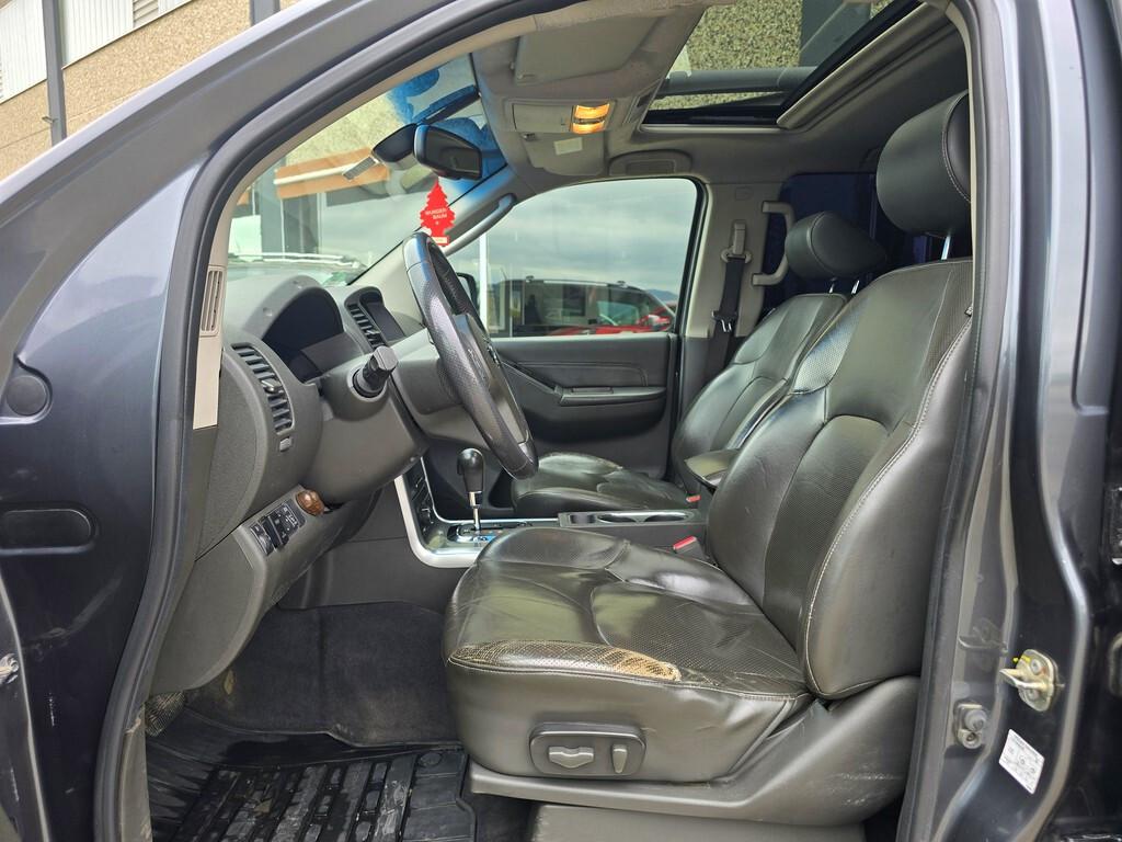 Nissan Navara 3.0 V6 DCI 231CV "LE" CON PREZZO REALE!