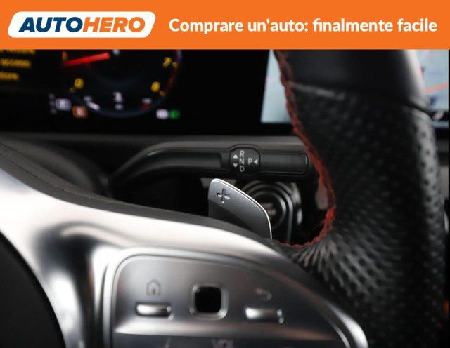 MERCEDES-BENZ CLA 200 Automatic Premium