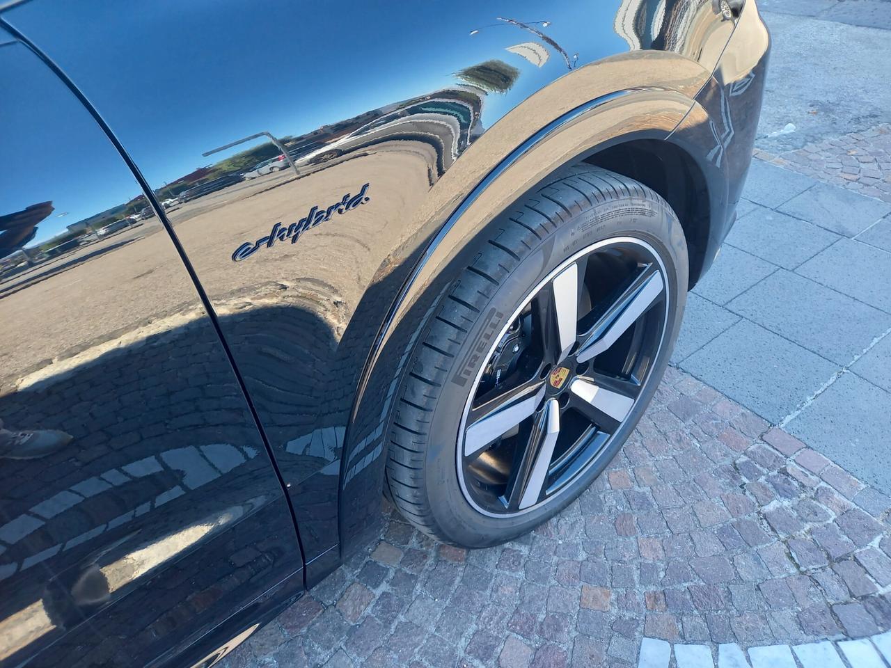 Porsche Cayenne 3.0 V6 E-Hybrid PRONTA CONSEGNA!!!!!!