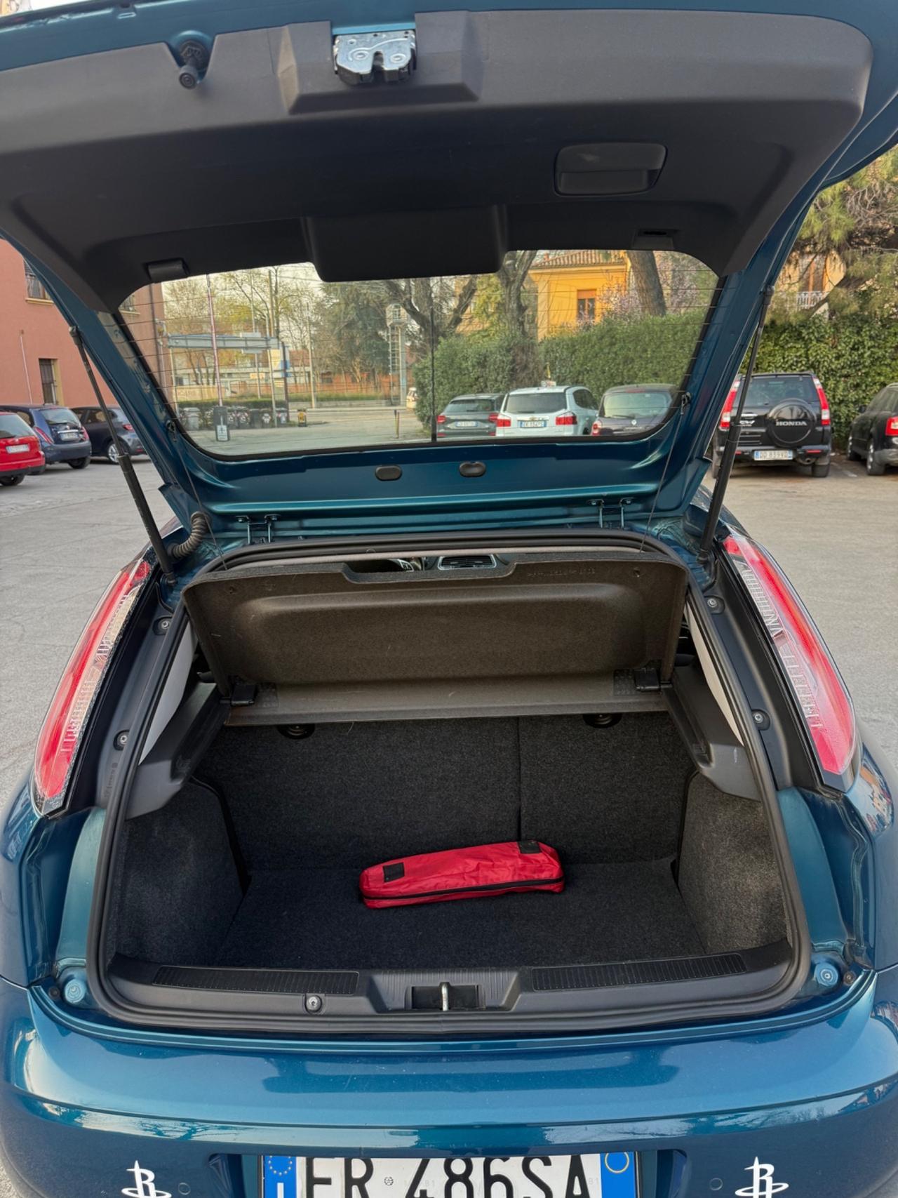 Fiat Punto 1.4 8V 5 porte Easypower Lounge