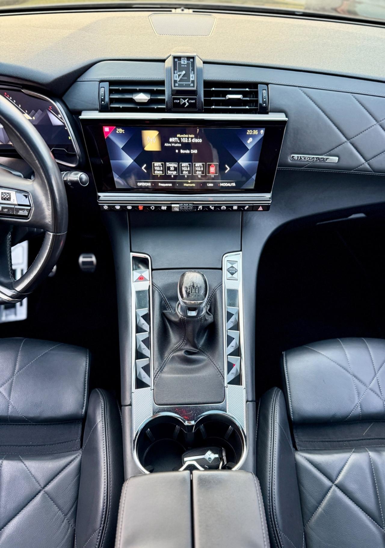 DS7 Crossback BlueHDi 130 Grand Chic **RIVOLI**MANUALE