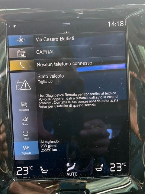 Volvo V60 Cross Country B4 (d) AWD Geartronic Business Pro Line
