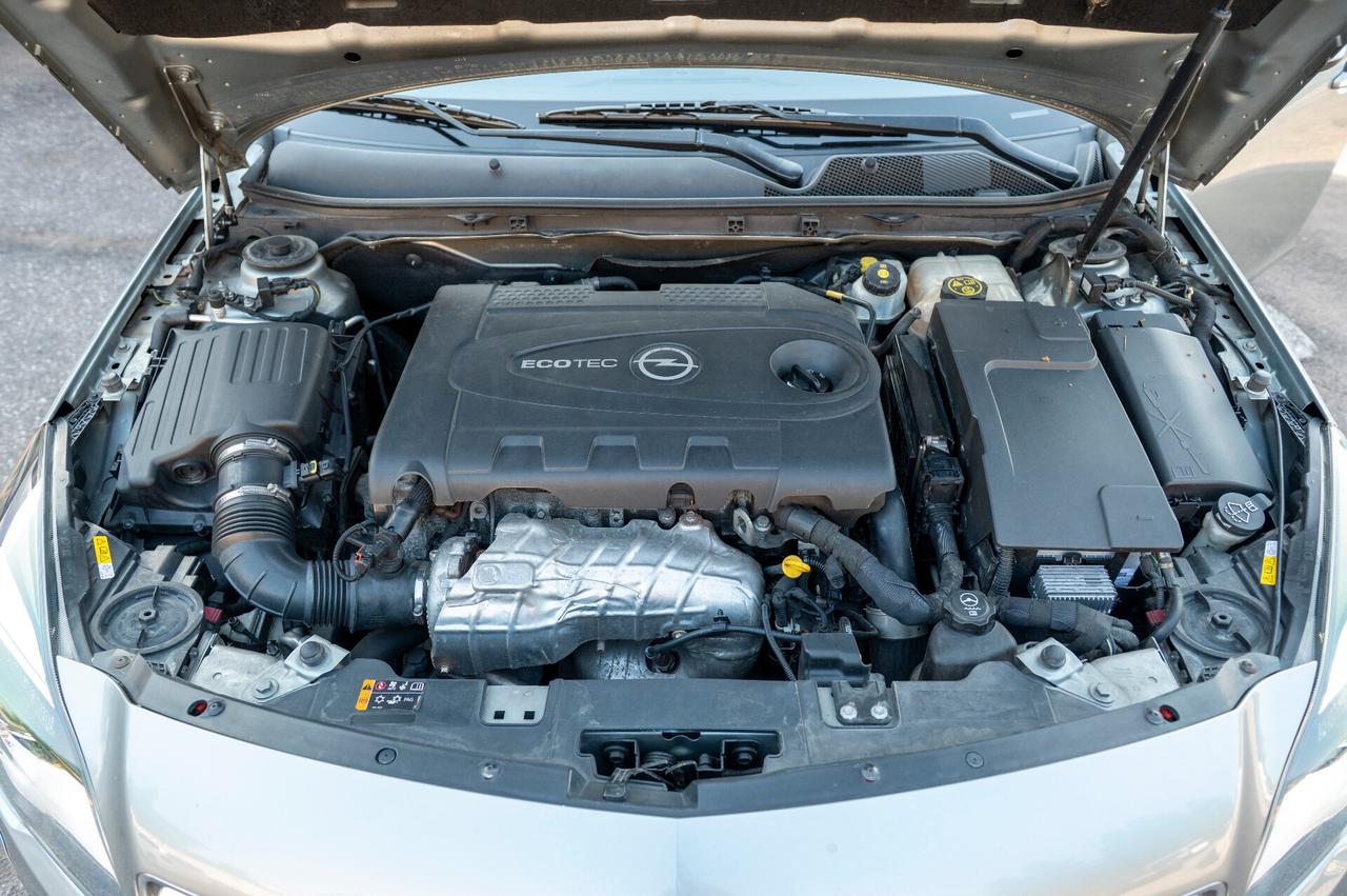 Opel Insignia 2.0 CDTI 4x4 - FULL OPTIONAL