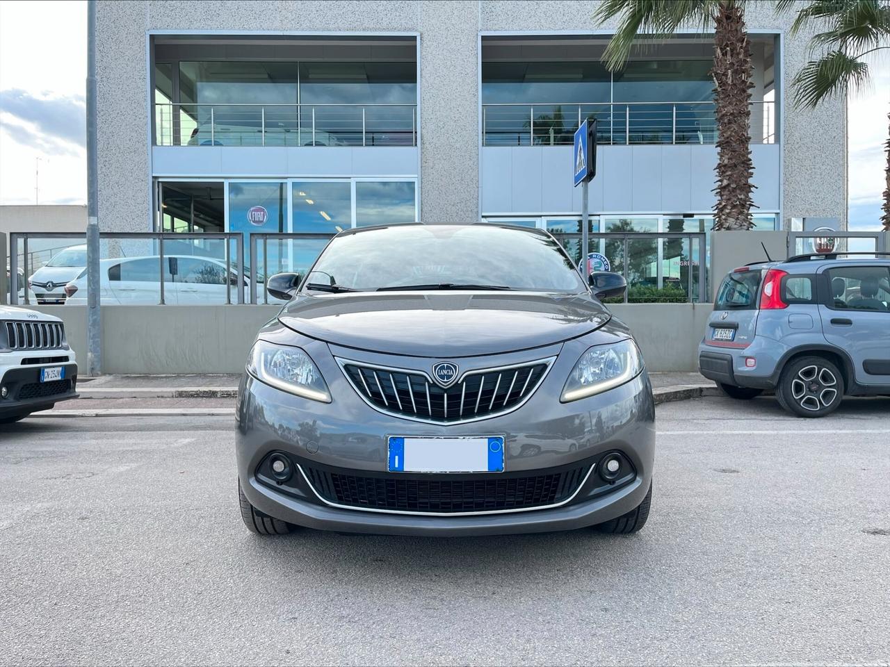 Lancia Ypsilon 1.0 FireFly 5 porte S&S Hybrid Gold