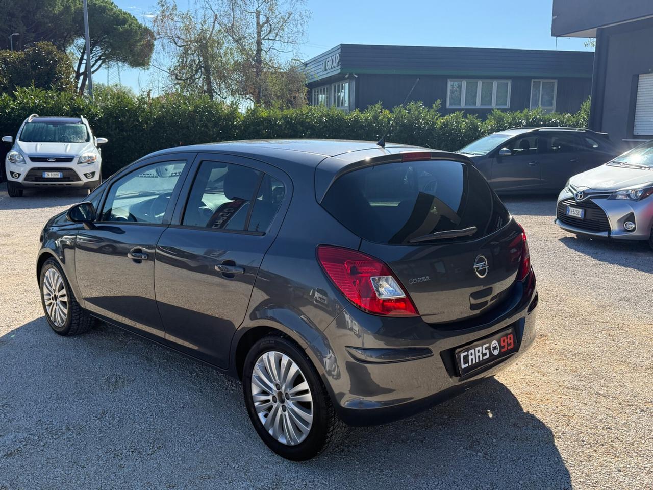Opel Corsa 1.2 5 porte COSMO