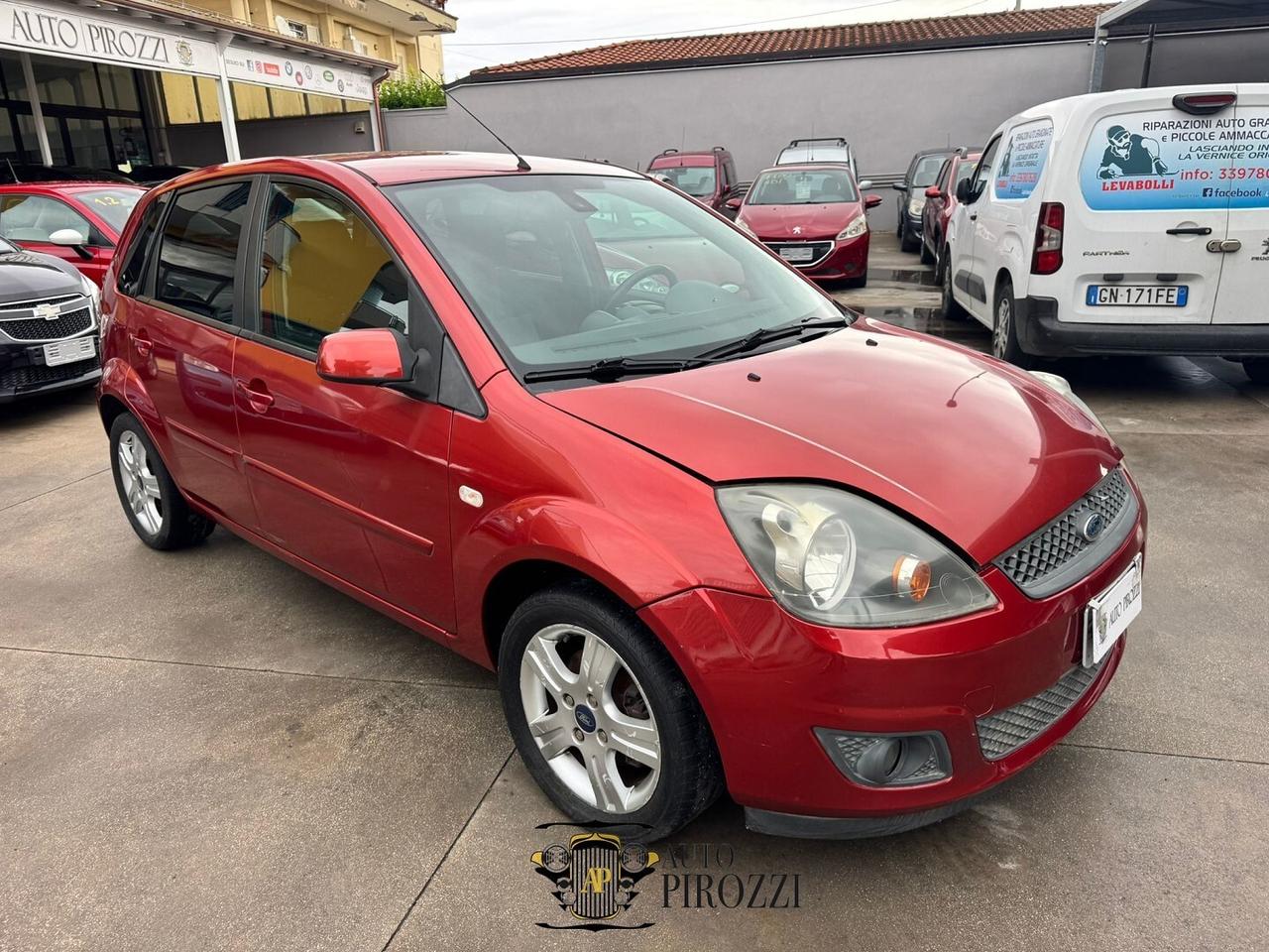 FORD FIESTA 1.4 TDI del 2009 con soli 110.000KM