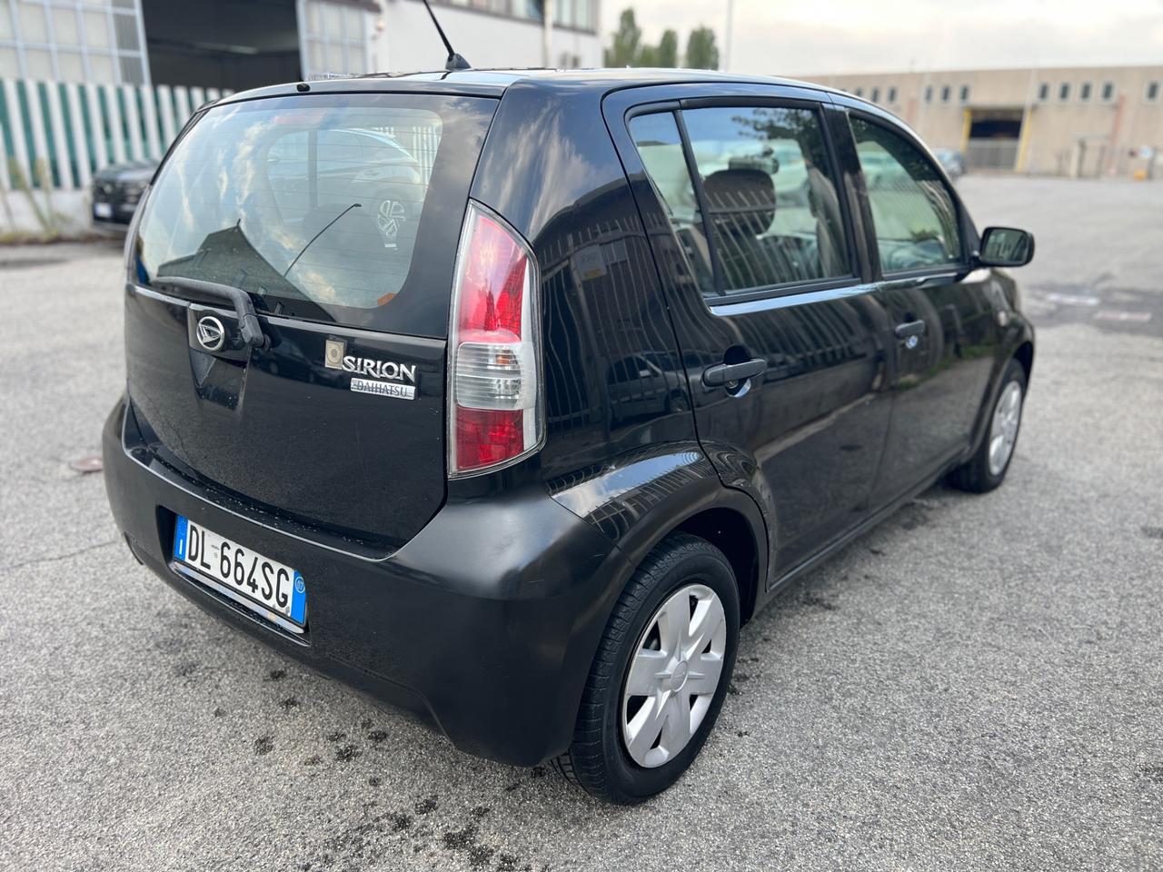 Daihatsu Sirion 1.0 12V Mio