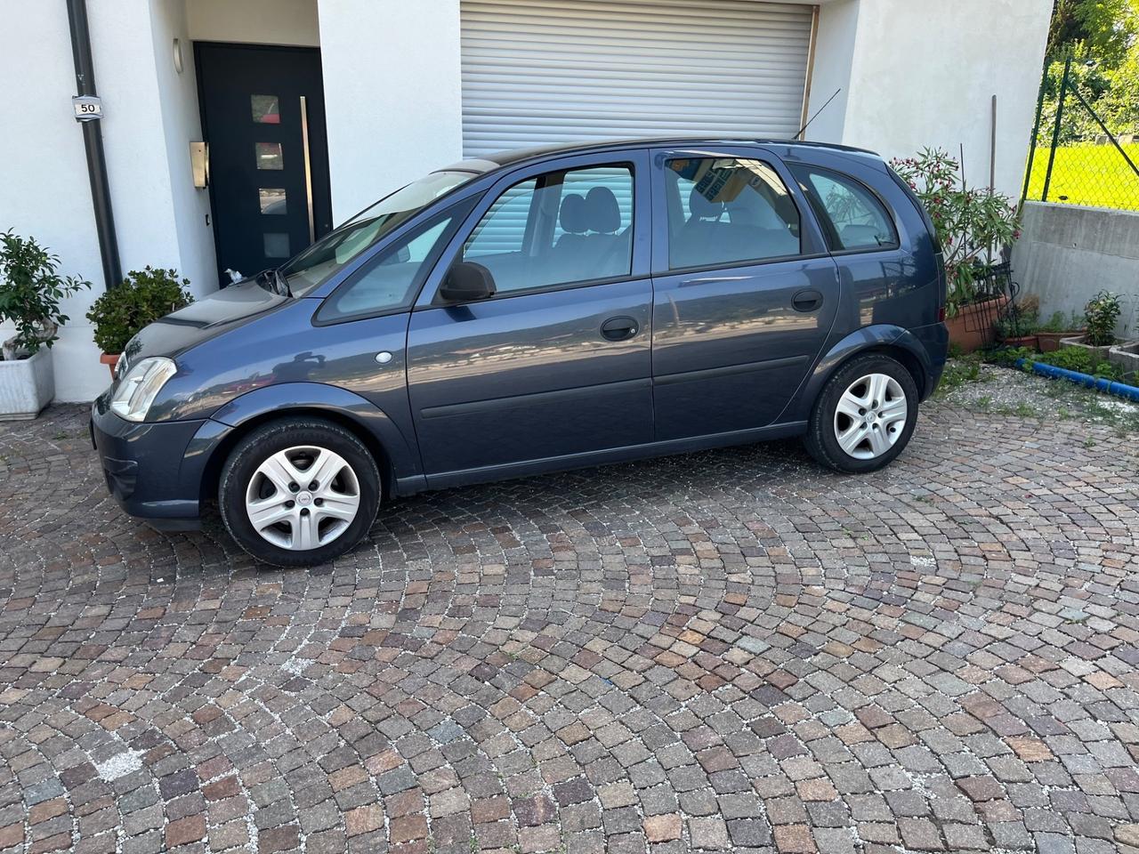 Opel Meriva 1.4 16V Enjoy