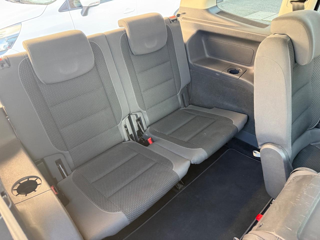 Volkswagen Touran 1.6 TDI Comfortline 7 Posti