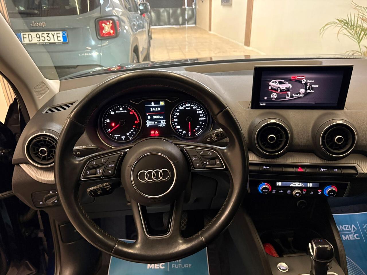Audi Q2 30 TDI S tronic Identity Black