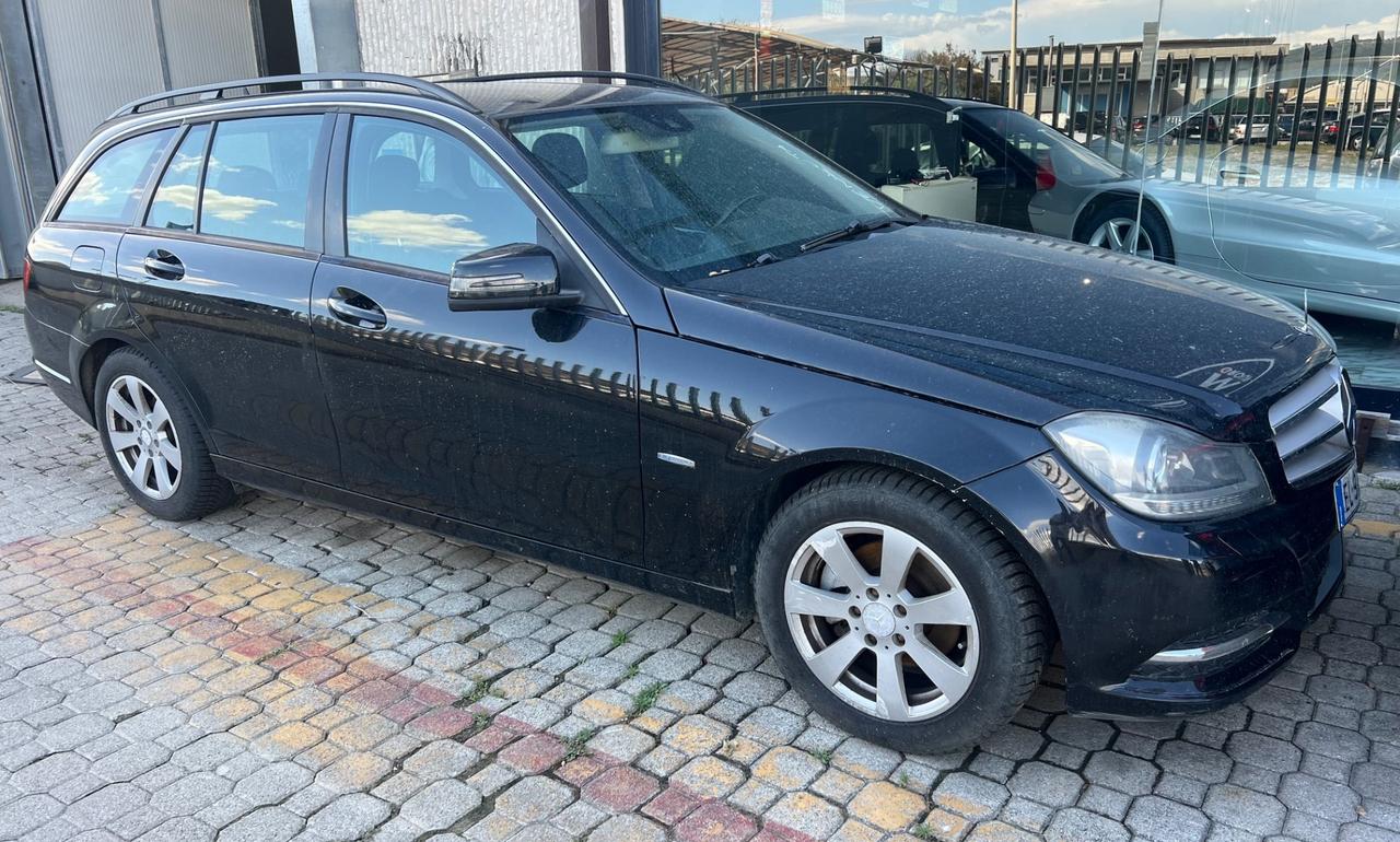 Mercedes-benz C 200 CDI BlueEFFICIENCY Elegance