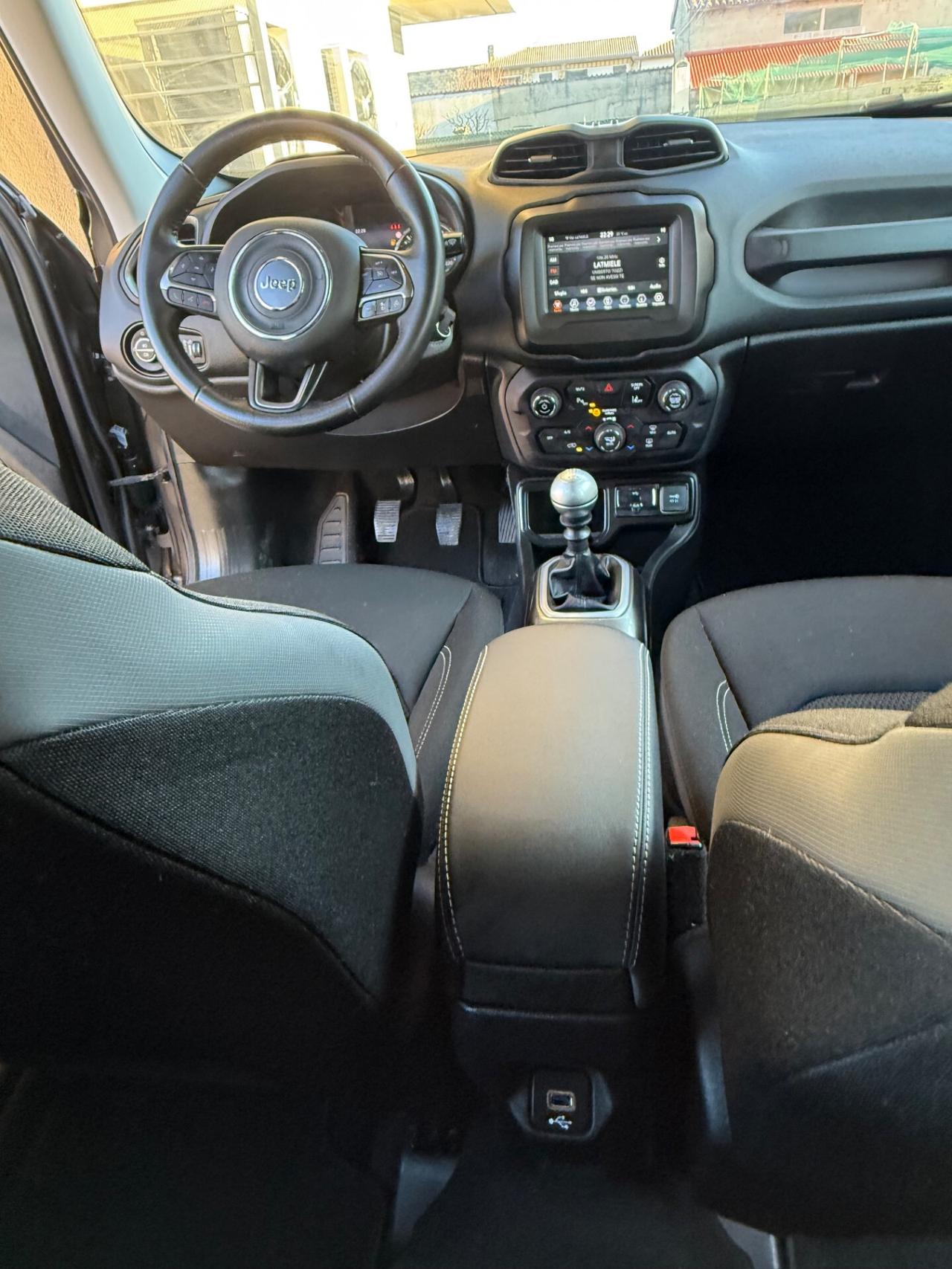 Jeep Renegade 1.0 T3 Limited Full Optional