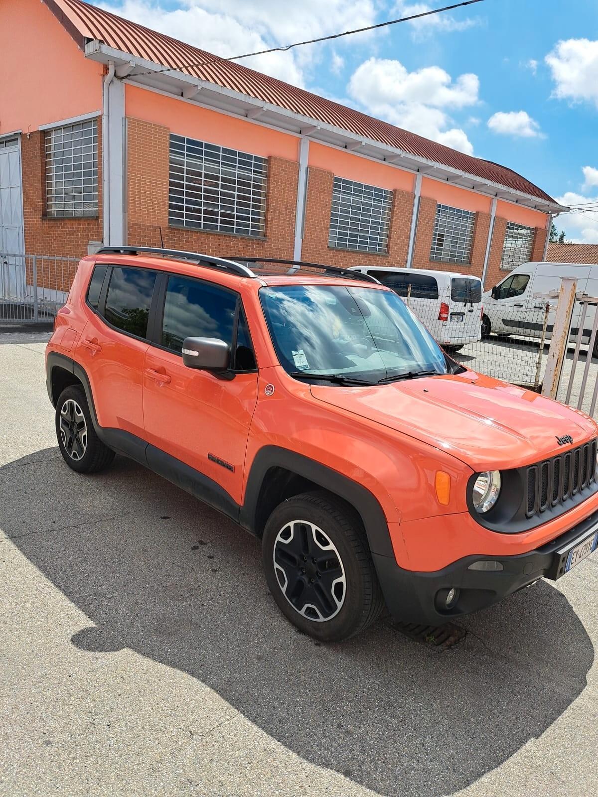 Jeep Renegade 2.0 Mjt 170CV 4WD Active Drive Low Trailhawk