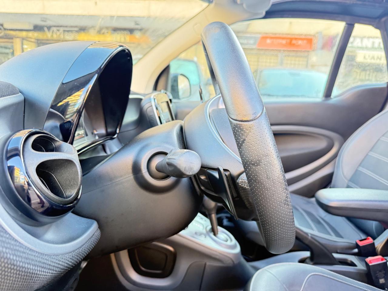 Smart ForTwo 90 0.9 T twinamic cabrio Prime LED PDC NAVI KAMERA PACK SPRT CERCHI 16 BLUETOOTH