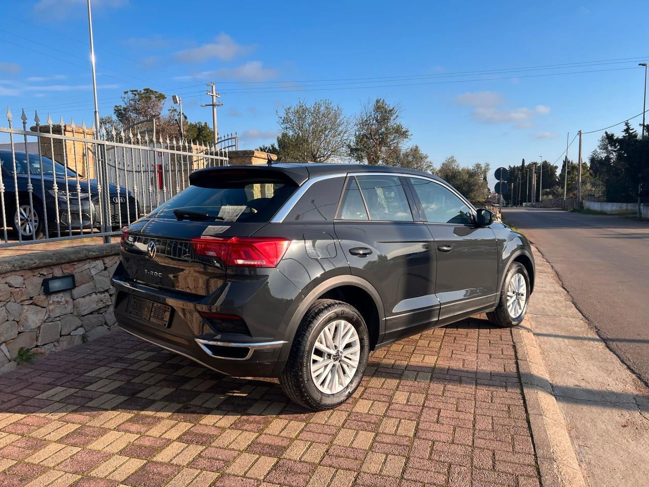 Volkswagen T-Roc 1.0 TSI Business BlueMotion Technology