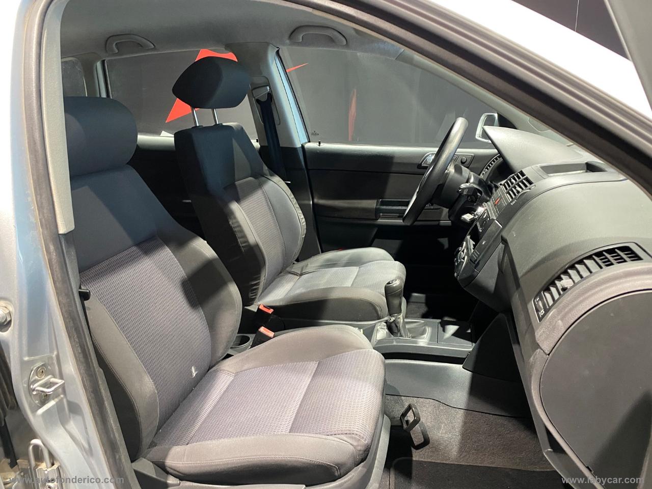 VOLKSWAGEN Polo 1.4 16V 5p. Trendline