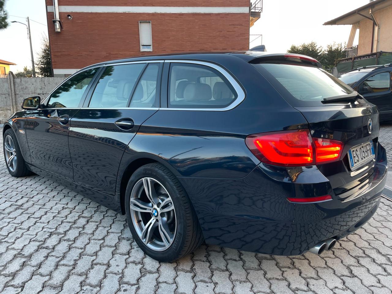 Bmw 525 525d xDrive Luxury