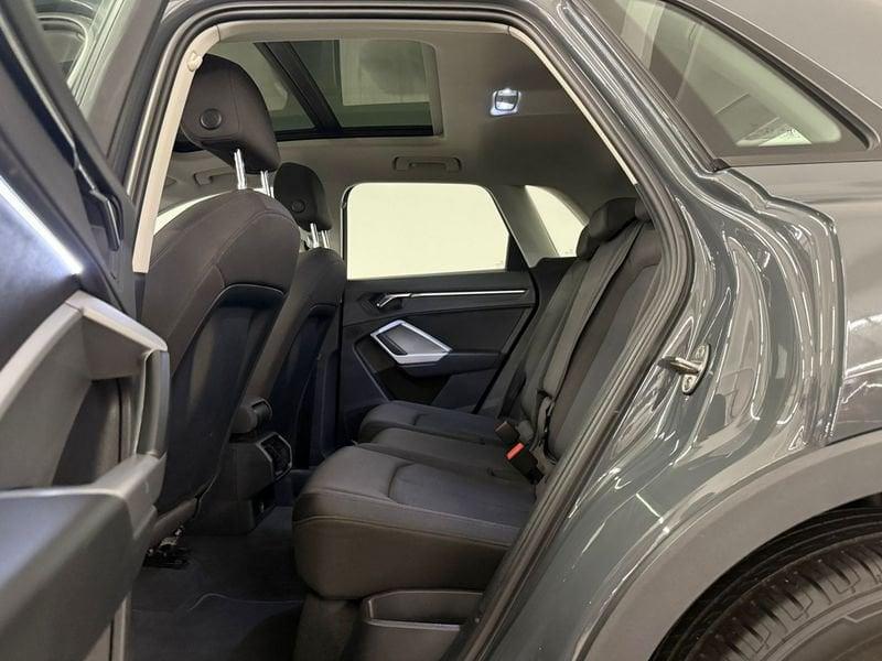 Audi Q3 Q3 35 TFSI S tronic Business