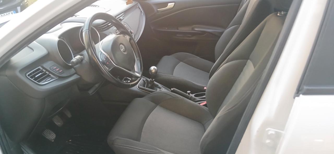 Alfa Romeo Giulietta 1.6 JTDm neopatentati euro 6