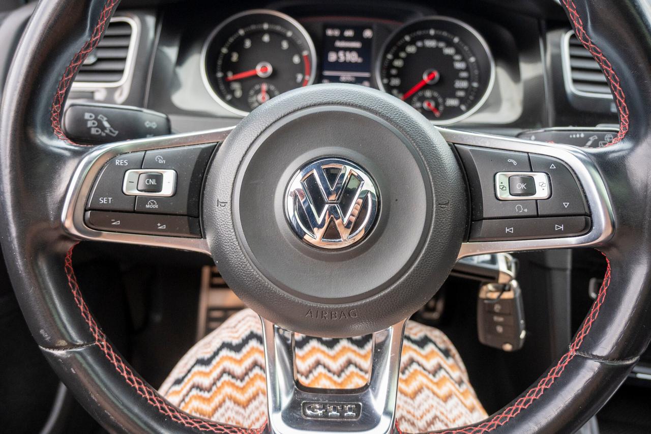 VW Golf GTI VII 2.0 TSI 220CV 5p GANCIO
