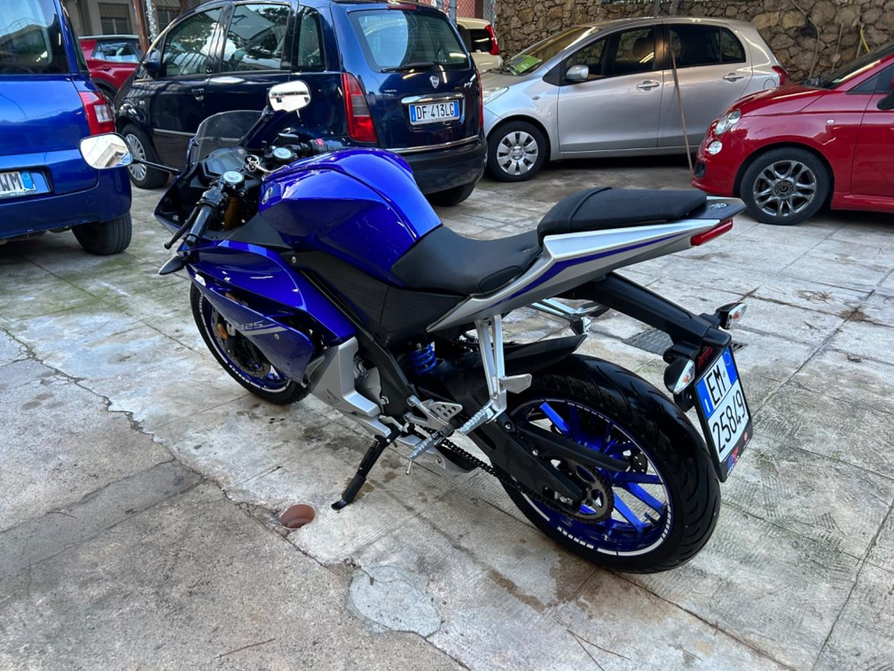 Yamaha YZF R125 ABS - Senza graffi!